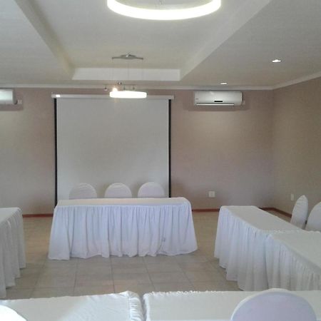 מאון Larissa Hotel מראה חיצוני תמונה