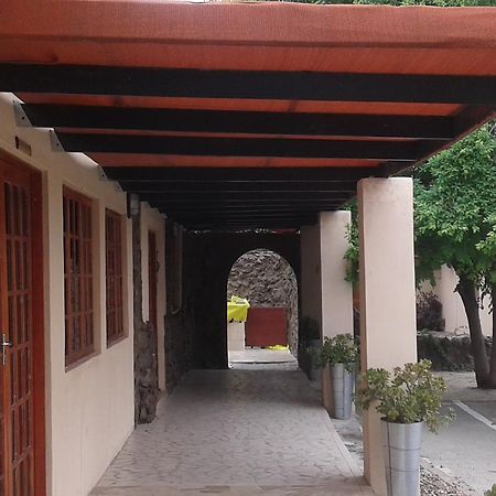 מאון Larissa Hotel מראה חיצוני תמונה